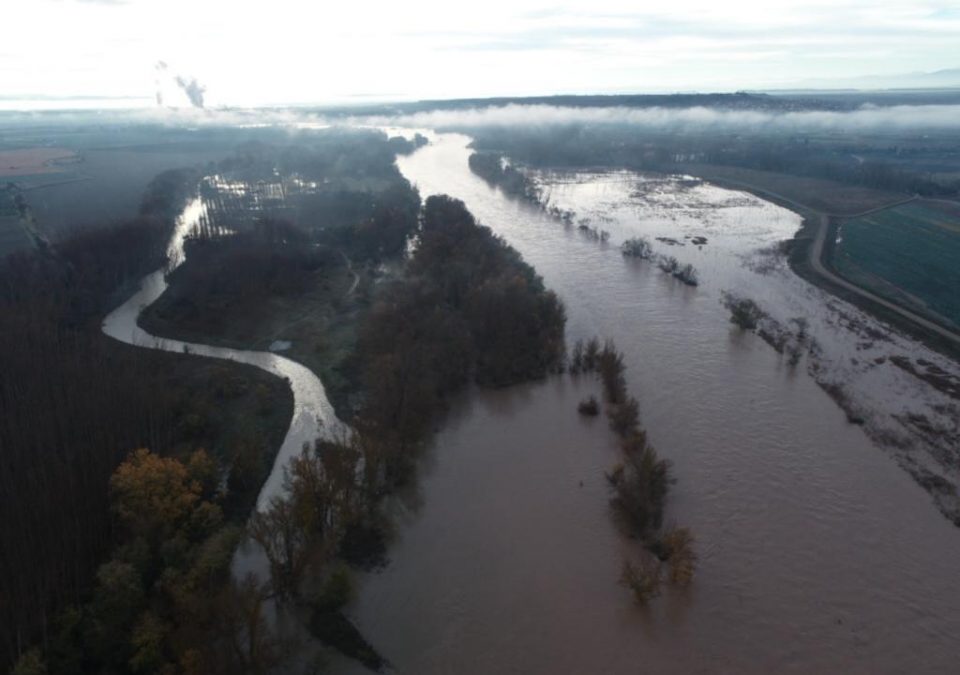 Ebro crecido en diciembre de 2021