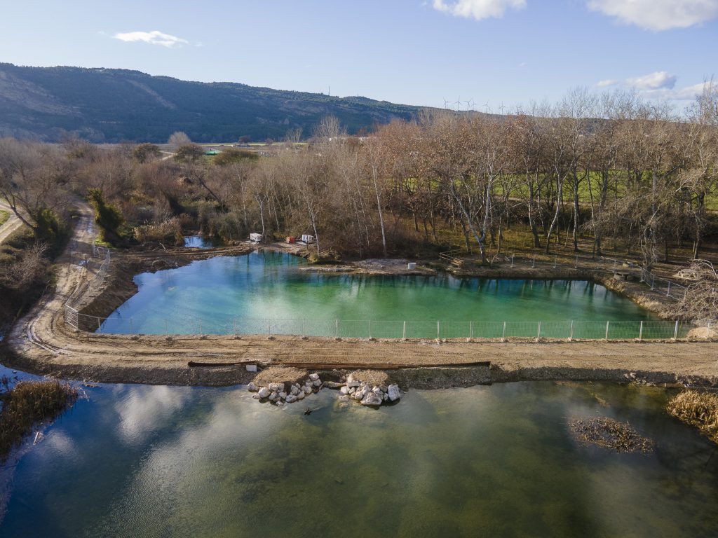 River restoration works on the Arga river in Funes