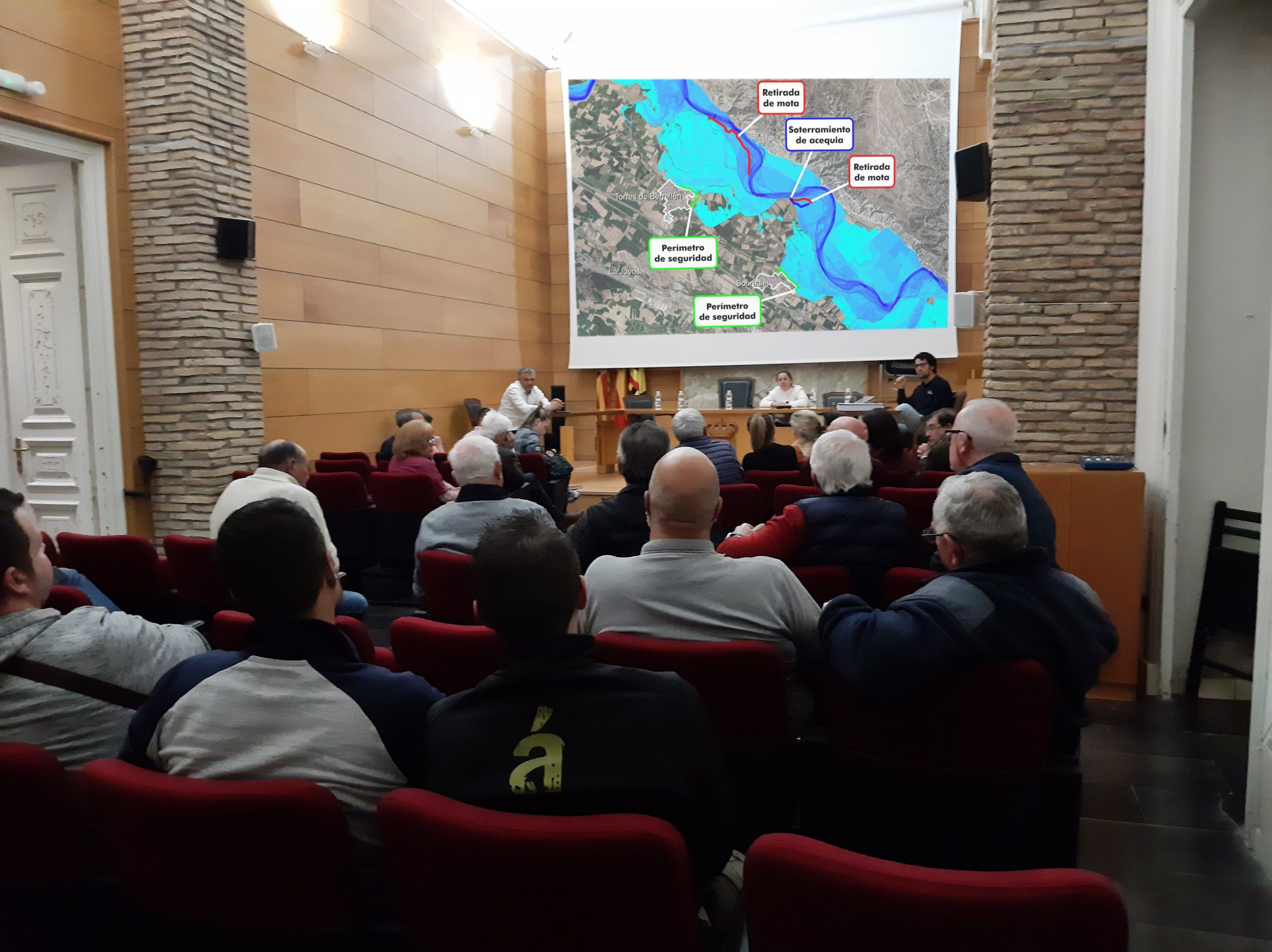 Presentada a la población la alternativa para reducir el riesgo de inundación en el tramo Torres de Berrellén -Sobradiel
