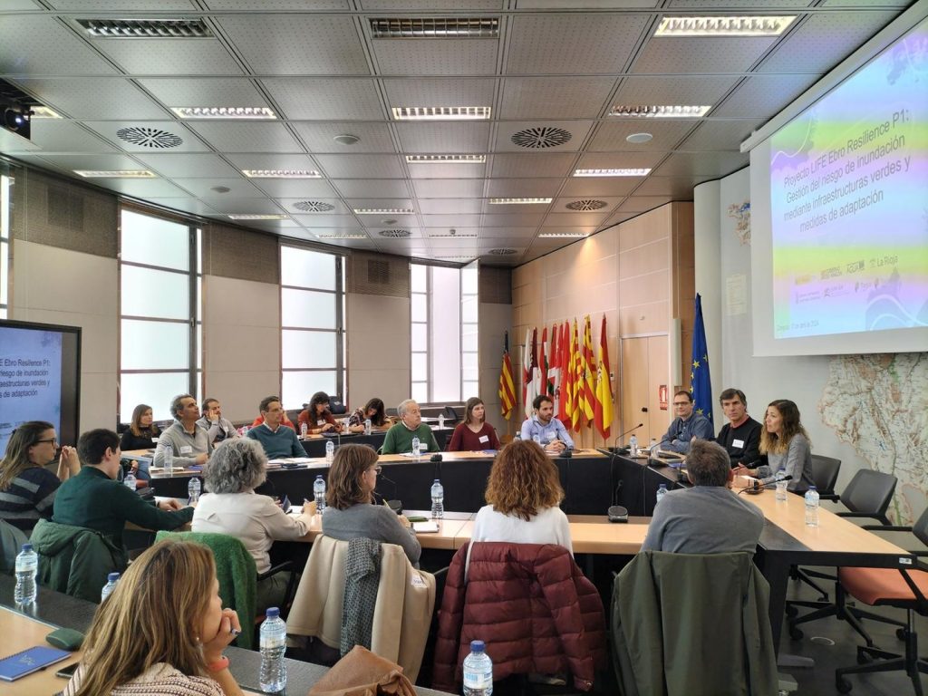 Sesión inaugural de las jornadas de organismos de cuenca LIFE Ebro Resilience el día 10 de abril