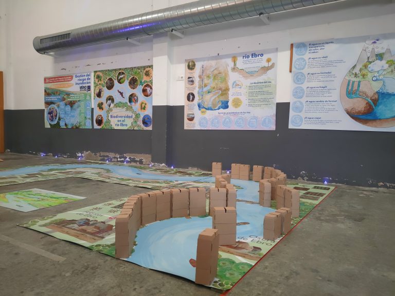 Exposición divulgativa para centros escolares. Vista general.