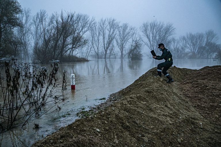 Trabajos de Protección Civil inundaciones en Aragón