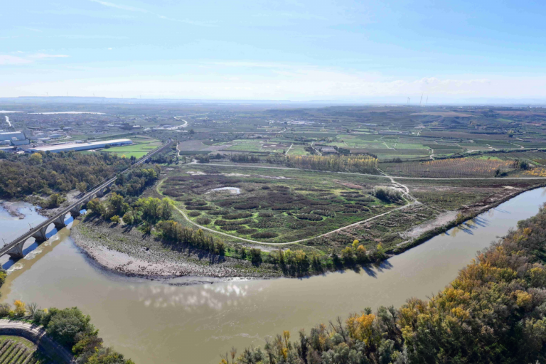Meandro de La Roza concluido. Sin logo.