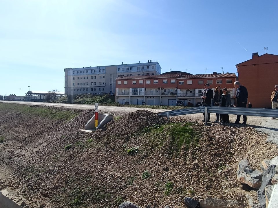 Visita institucional a Sobradiel. Intervención Ebro Resilience IAA (Gobierno de Aragón)