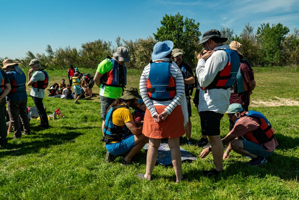 Juego de campo en el descenso popular Osera de Ebro - Fuentes de Ebro (Zaragoza)