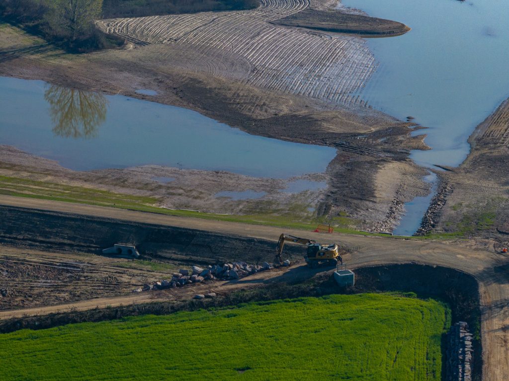 Adecuación de las Zonas de amortiguación de Flujo Lateral entre Osera de Ebro - Fuentes de Ebro