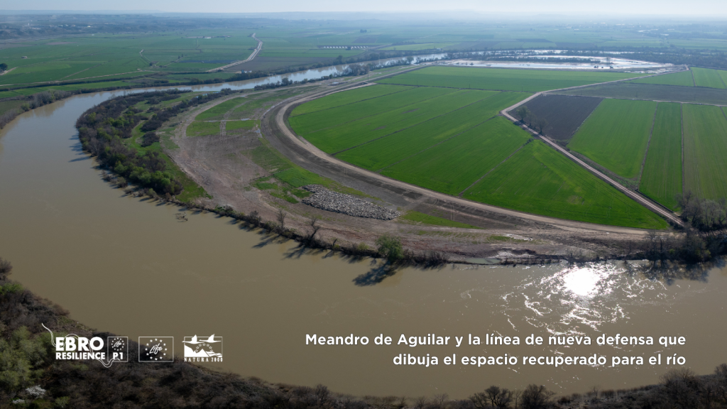 Meandro de Aguilar (Fuentes de Ebro - Osera de Ebro) con texto explicativo