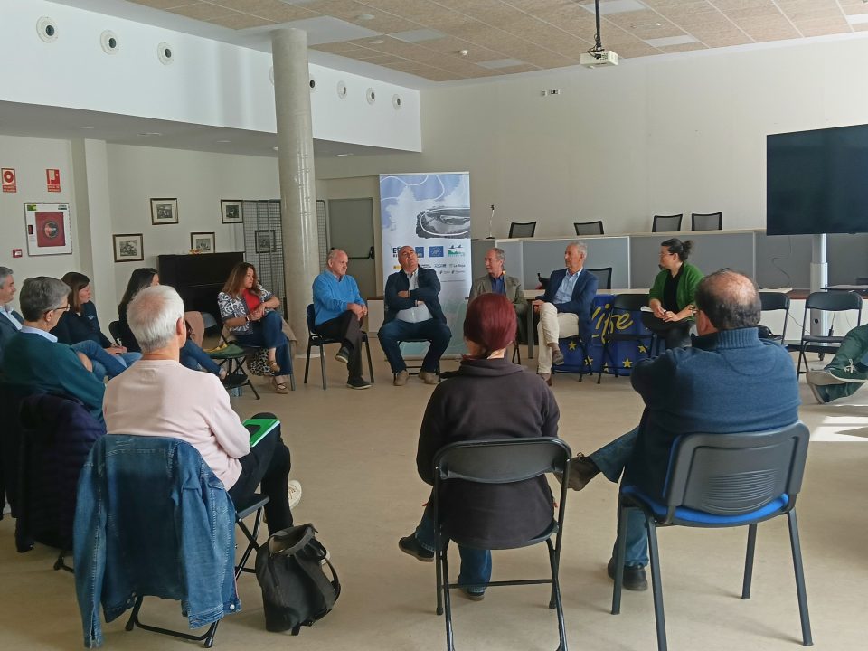 Local Entities Forum in Pina de Ebro dealing with information and communication systems for flood emergencies